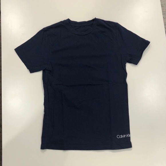 Calvin Klein t-shirt - Picture 1 of 3